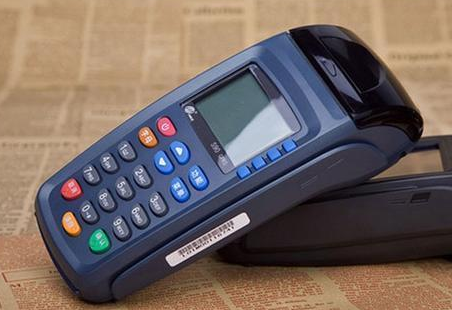 合利宝pos机出现故障怎么办？官方电话是多少?