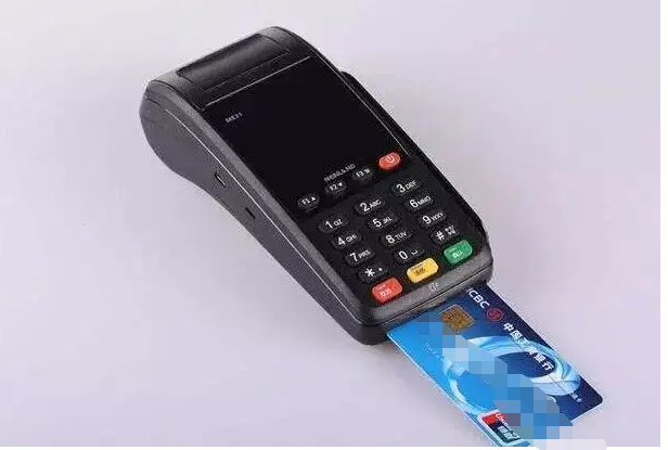 聚付通pos机人工服务电话是什么？